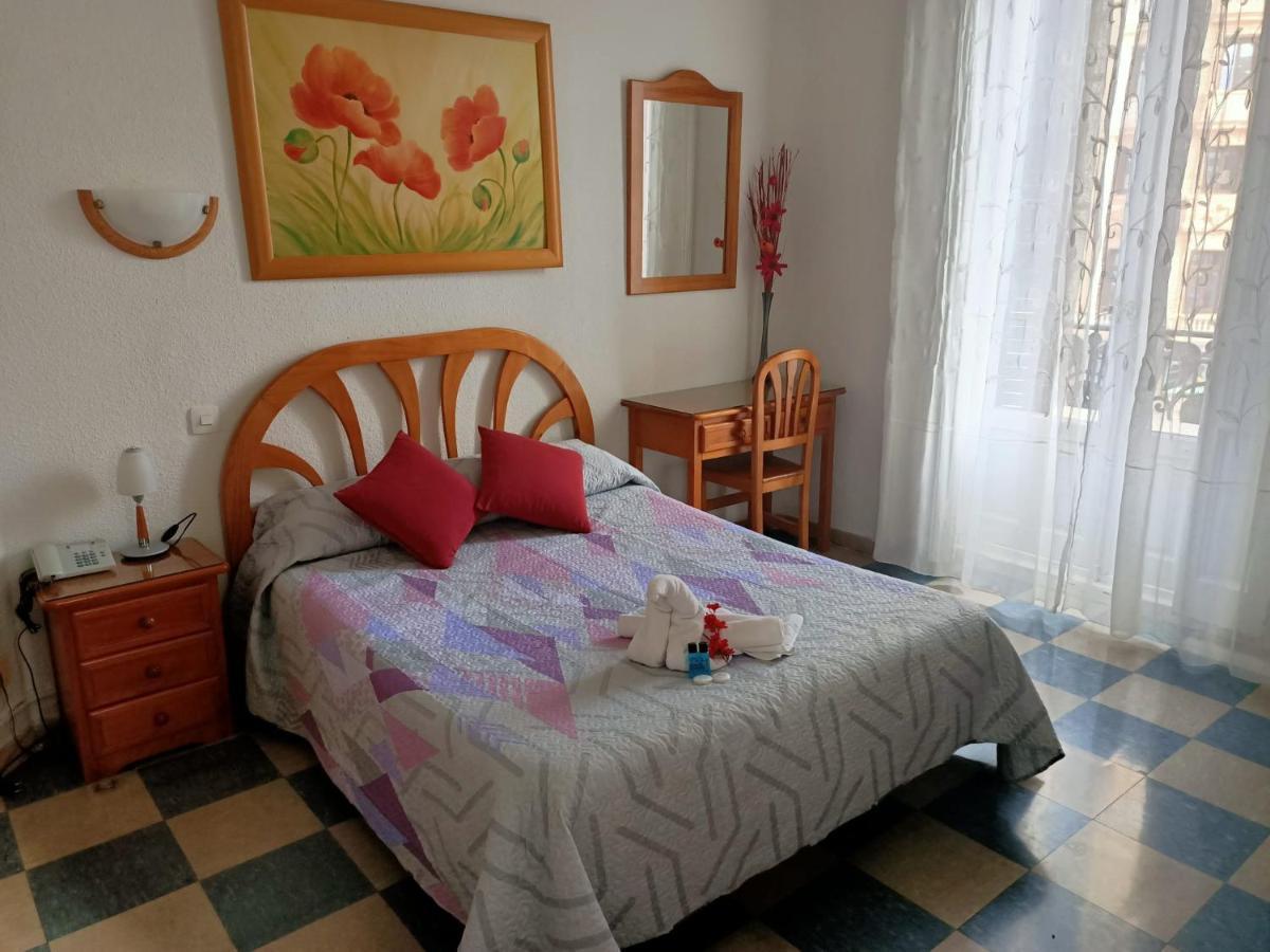 Hostal Continental Madrid Ngoại thất bức ảnh