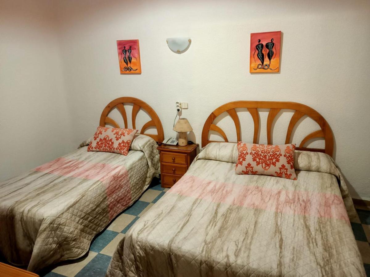 Hostal Continental Madrid Ngoại thất bức ảnh